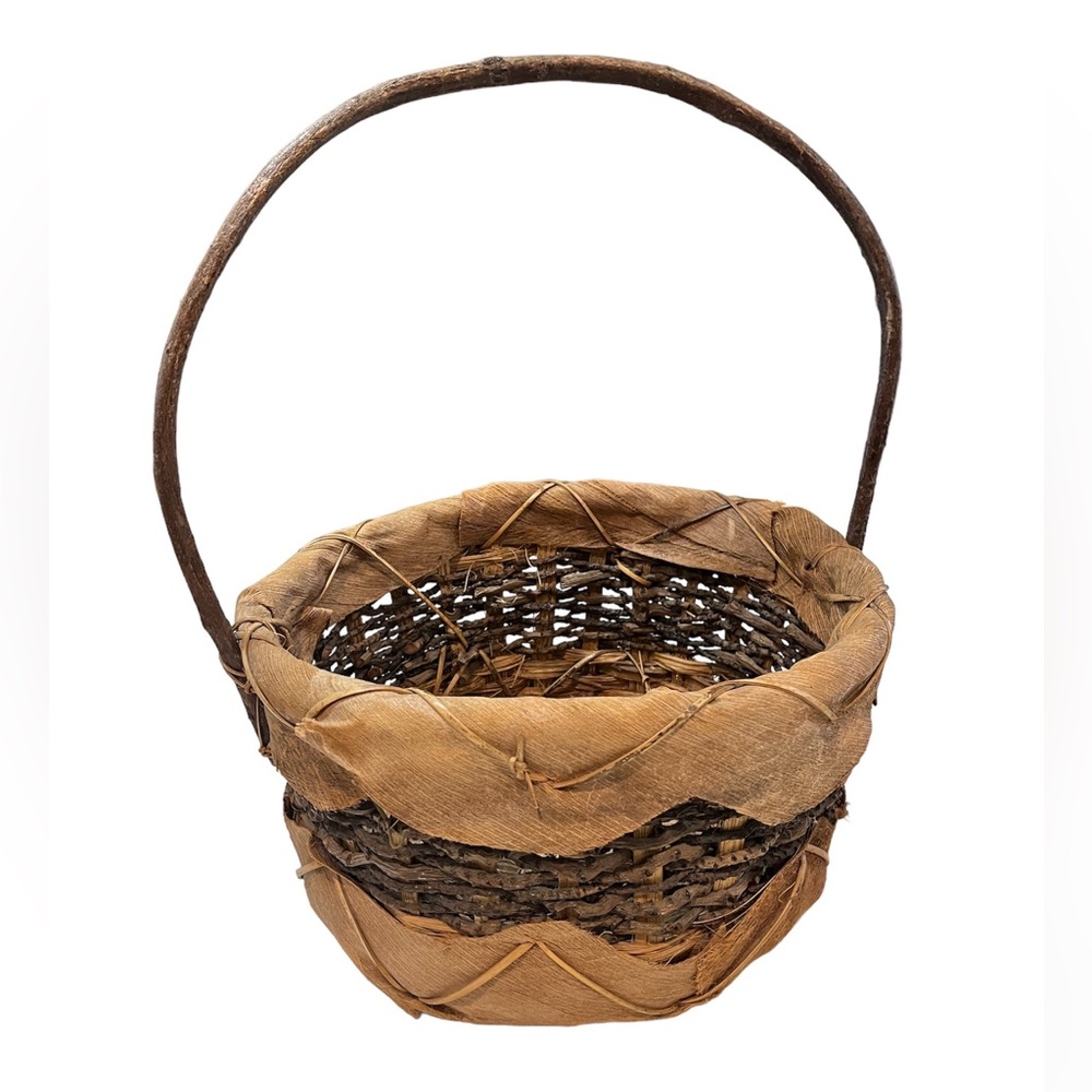 Vintage Primitive Branch Handle Bark Basket- Large 13.5 x 11.5” Hand Made